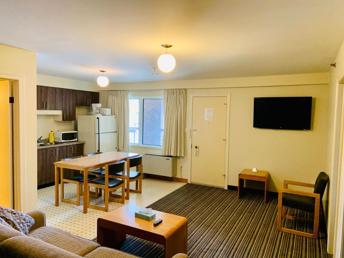 מיסיסאוגה Green Acres Motel מראה חיצוני תמונה